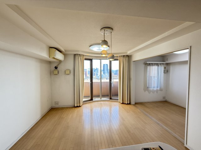 アリストタワー和歌山シティの居間・リビング