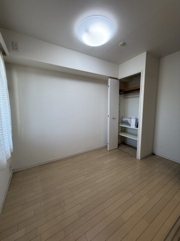 アリストタワー和歌山シティの洋室