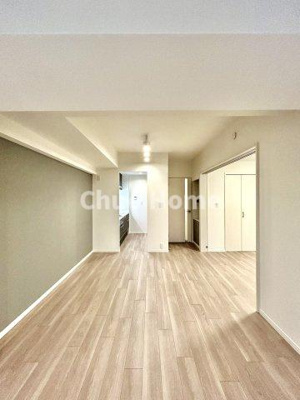 【居間・リビング】 | 駒込八幡坂ガーデニア | 【居間・リビング】「ＬＤＫは家族団らんをデザイン」広いＬＤＫでは家族が集まり一緒の時間を過ごせる工夫がされております。何気ない一日の当たり前のひとコマがいつか一生の宝物になります