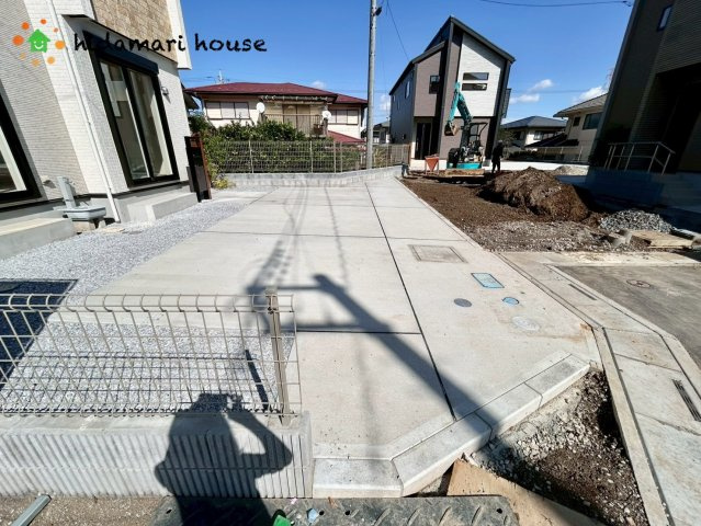 北本市二ツ家2丁目3期　新築戸建　ブルーミング03の駐車場