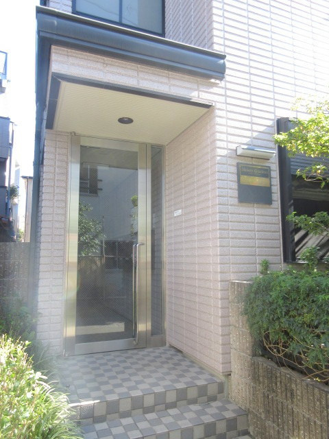 メゾングラシューのエントランス|★エントランス★