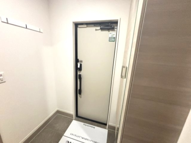 ブリランテ森南町の玄関