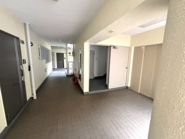 六甲篠原マンションのロビー