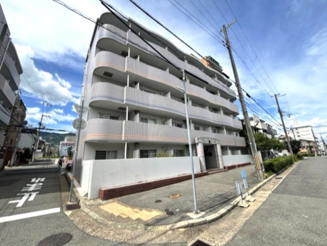 シャトラン弓木参番館