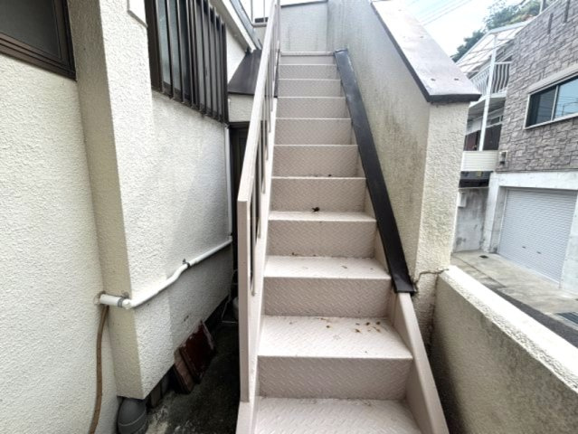 コウヅキハイツのロビー