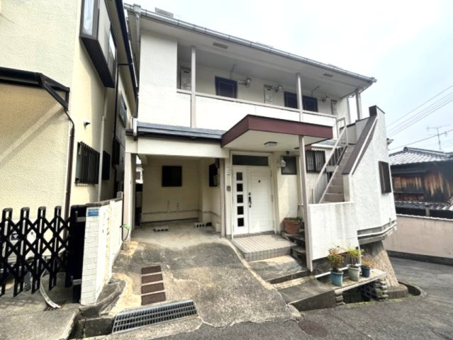 コウヅキハイツの外観