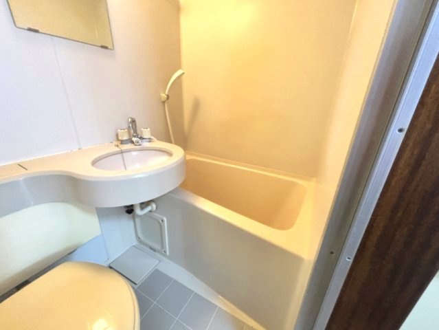 コウヅキハイツの浴室