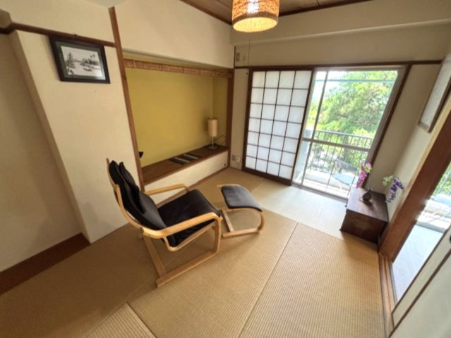 シャトー宮坂のロビー