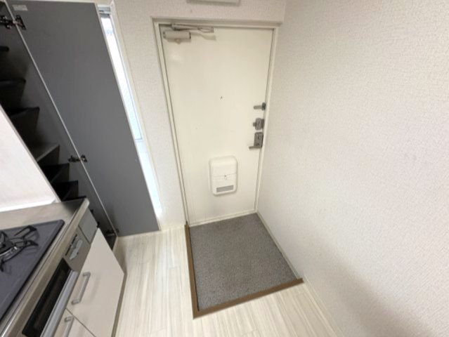 マンションエイトの玄関