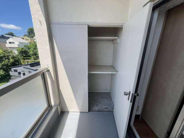 ビバリーヒルのバルコニー