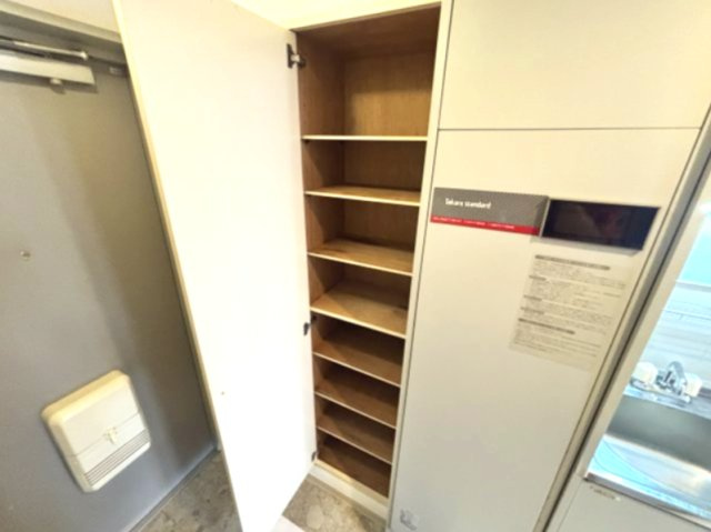 クレッシェンド岸地の収納