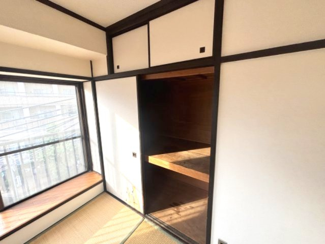 グランディア六甲道駅前の収納