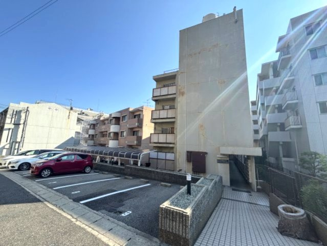 マツヤパークマンションの外観