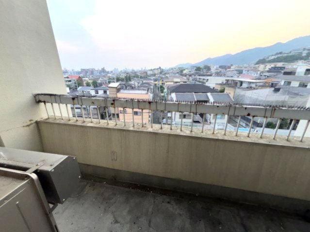 金盃第2高羽荘のバルコニー