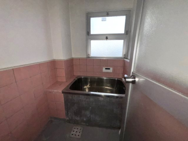 金盃第2高羽荘の浴室