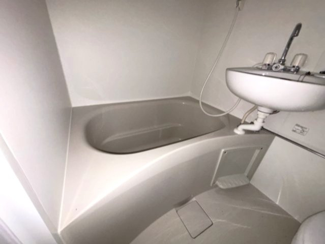 下河原アパートの浴室