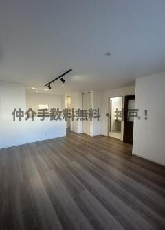 【居間・リビング】 | 神戸市垂水区福田1丁目　新築戸建　仲介手数料無料！ | おしゃれなリビングです