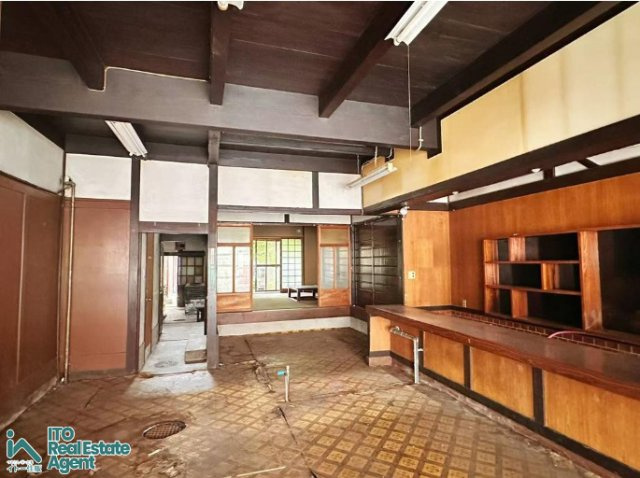 上・稲場町 京町家 庭付中古戸建の内装