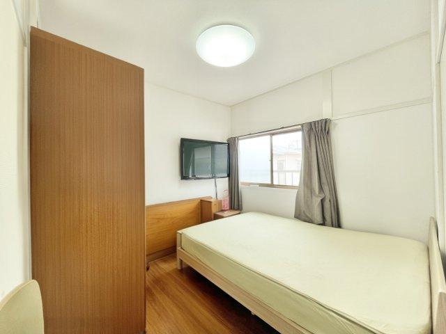 枚方市東香里元町　中古一戸建ての洋室|コンパクトで使いやすい洋室です