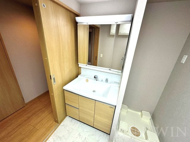 CASA94の独立洗面台