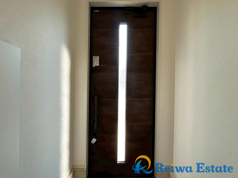 新築戸建　藤沢市本藤沢2丁目の前面道路含む現地写真