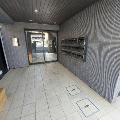 【エントランス】 | ラビコート