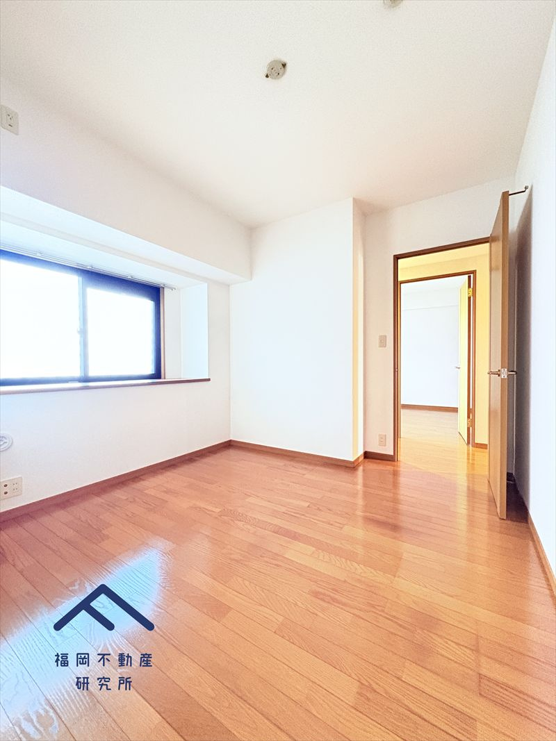 エバーライフネアシティ筑紫野の洋室