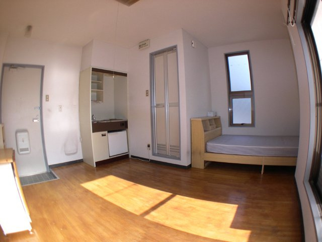 スカイハイム小若江の居間・リビング