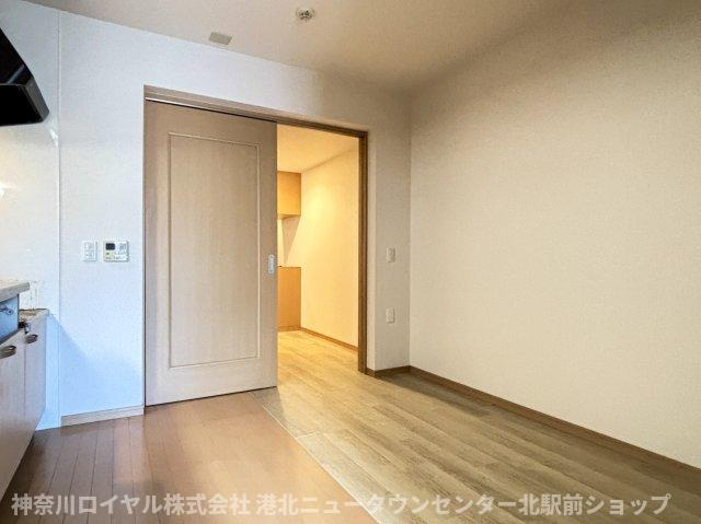 【居間・リビング】