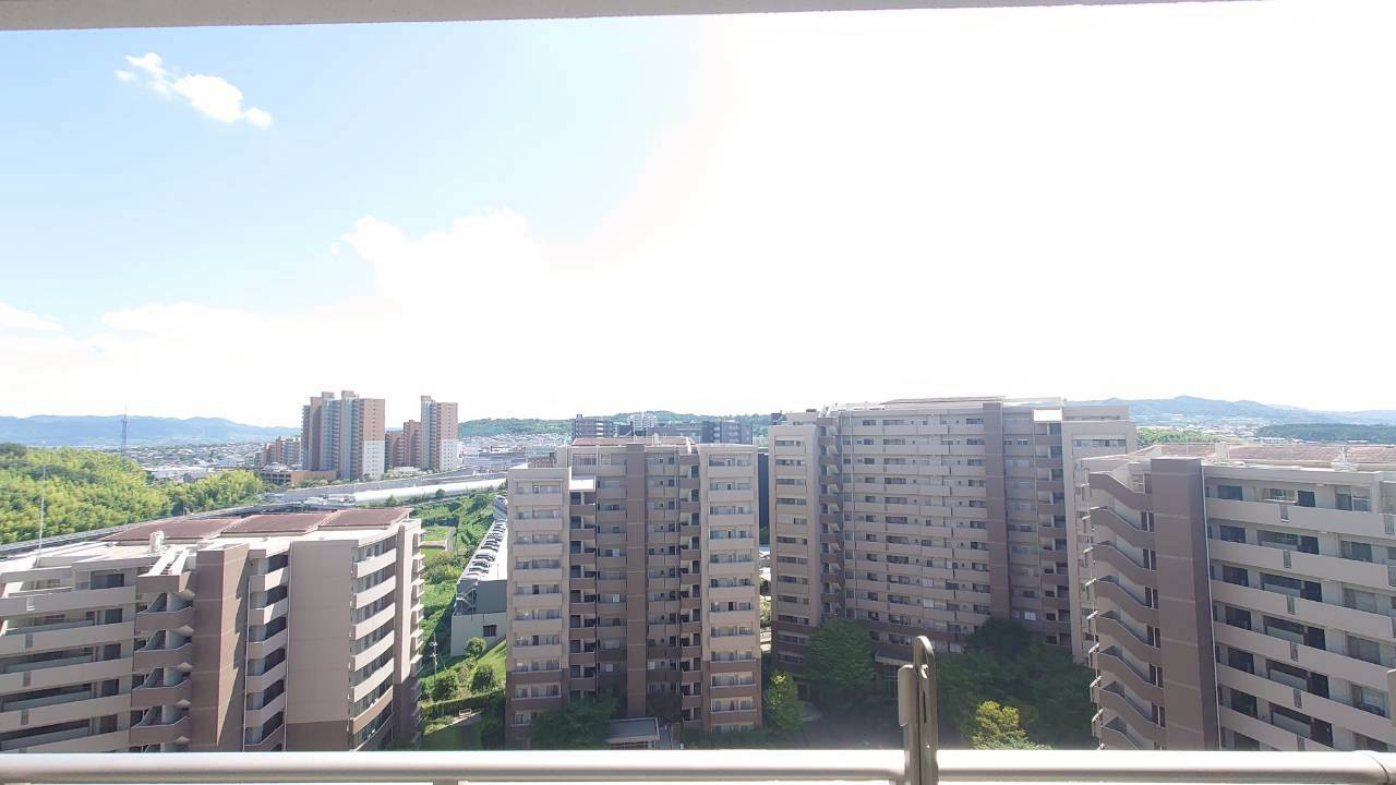 ◆令和７年９月改装済◆バリアフリー設計◆京都市内が一望◆ファインガーデンあゆみヶ丘E棟の展望|バルコニーからの眺望