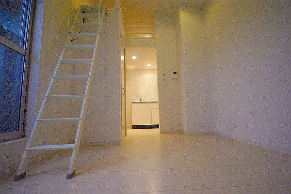 プルミエールの居間・リビング