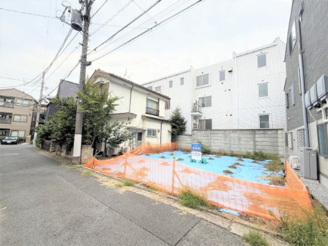【外観】 | 【仲介手数料５３０万円が無料！！】 ■祐天寺駅１２分 ■学芸大学駅２１分■南道路面 | 【仲介手数料５３０万円が無料！！】
■祐天寺駅１２分
■学芸大学駅２１分
■南道路面につき陽当り良好！
■お好きなハウスメーカーで建築いただけます！
■無料で間取図作成可！
