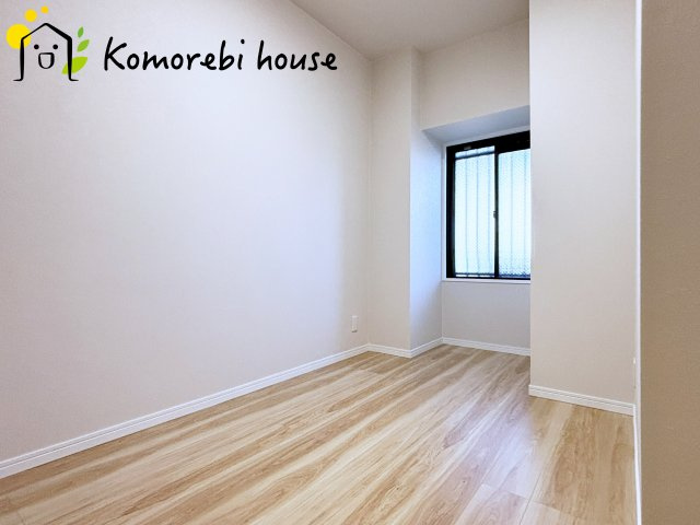 ワコーレロイヤルガーデン北本F棟の洋室|5.1帖の洋室です