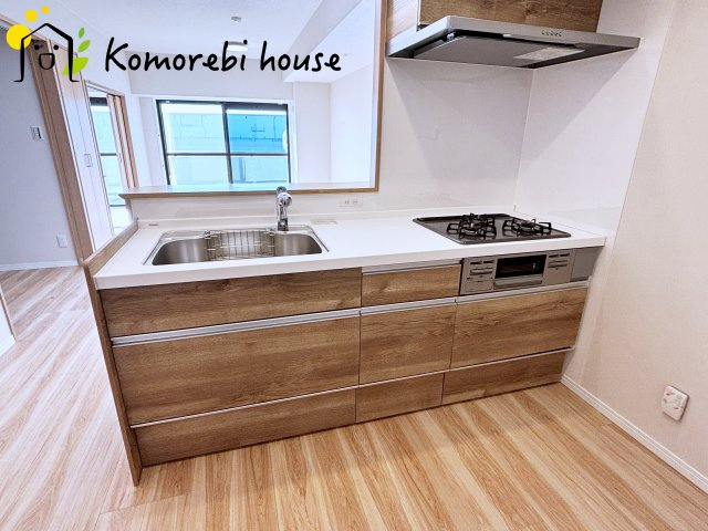 ワコーレロイヤルガーデン北本F棟のキッチン|料理するのが楽しくなりそうなキッチンです