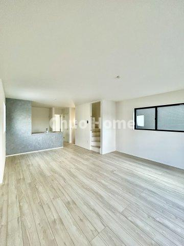 江戸川区鹿骨1丁目新築分譲住宅の居間・リビング|居間リビング