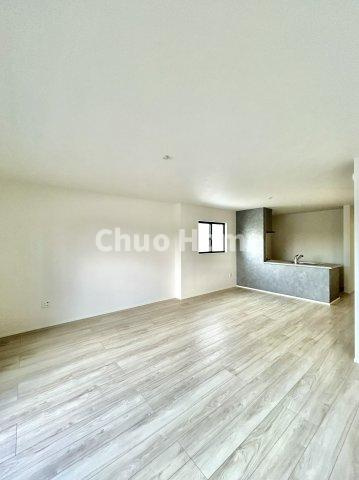 江戸川区鹿骨1丁目新築分譲住宅のキッチン|ダイニングキッチン