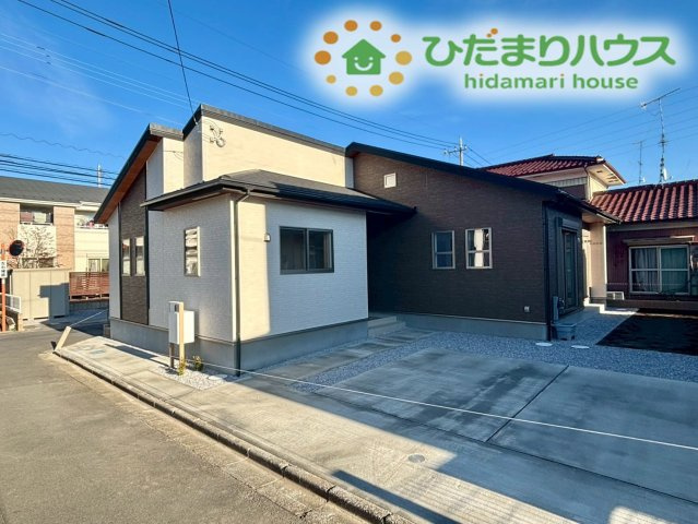 熊谷市新堀　新築一戸建て　ブルーミングガーデン　01