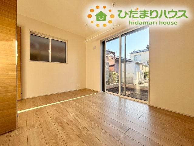 熊谷市新堀　新築一戸建て　ブルーミングガーデン　01の子供部屋