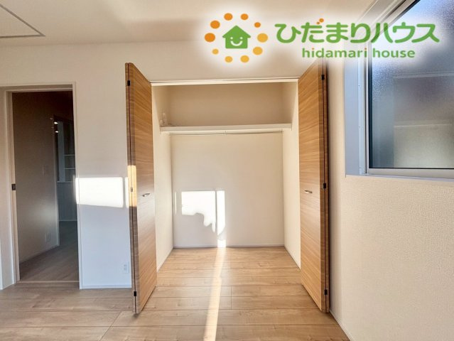 熊谷市新堀　新築一戸建て　ブルーミングガーデン　01の収納