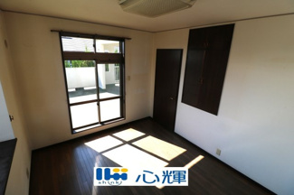 【洋室】 | 宇部市大字東岐波 5LDK／2階建 | 2階洋室