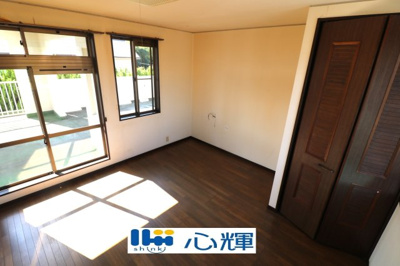 【洋室】 | 宇部市大字東岐波 5LDK／2階建 | 2階洋室