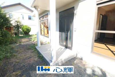 【玄関】 | 宇部市大字東岐波 5LDK／2階建