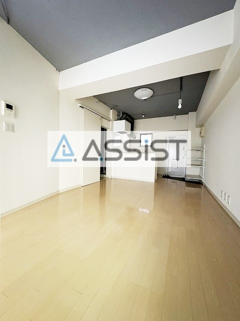 目黒ロイヤルプラザの居間・リビング