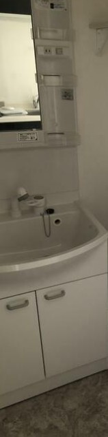 スカイヒルズ春日部の独立洗面台