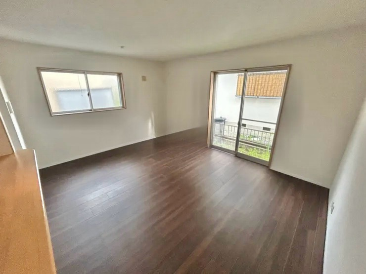 名古屋市中川区赤星一丁目　中古戸建の居間・リビング