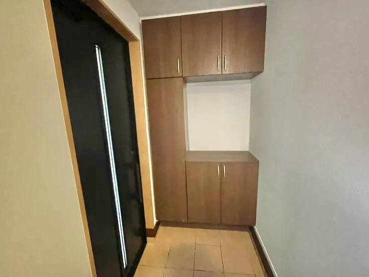 名古屋市中川区赤星一丁目　中古戸建の玄関