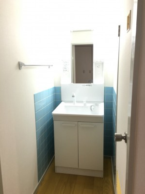 三角コーポの独立洗面台