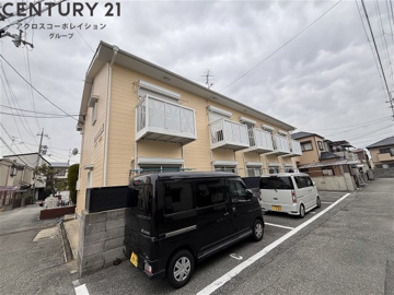 敷地内に駐車場あります☆