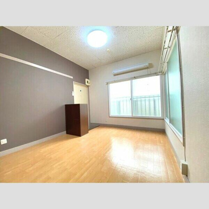 apartment 幡ヶ谷３丁目