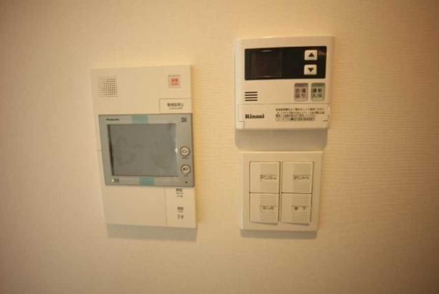 クレヴィアリグゼ世田谷松陰神社前　駅近　ネット0　築浅のセキュリティ